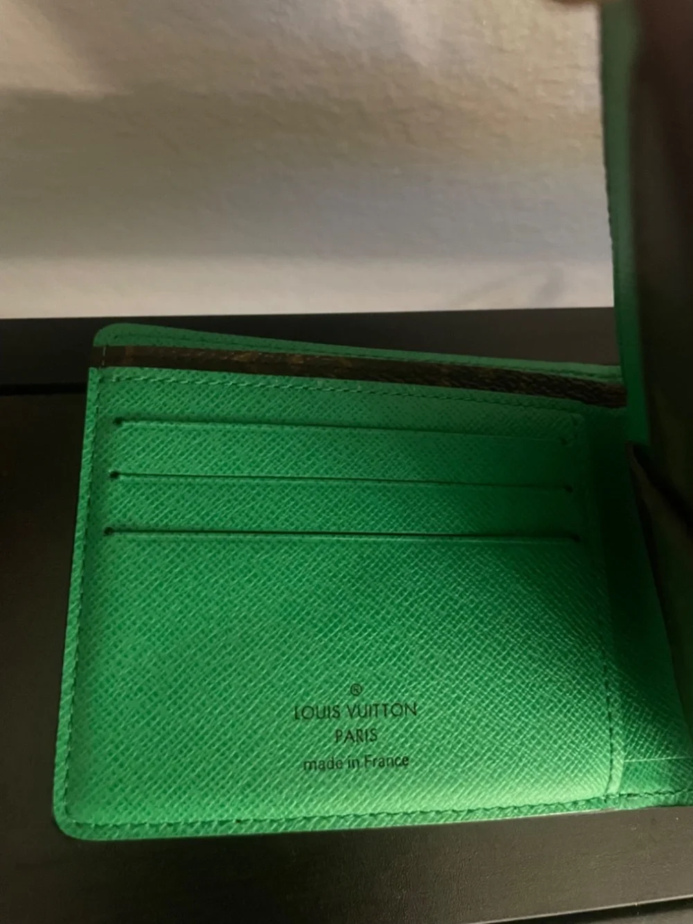 LV wallett